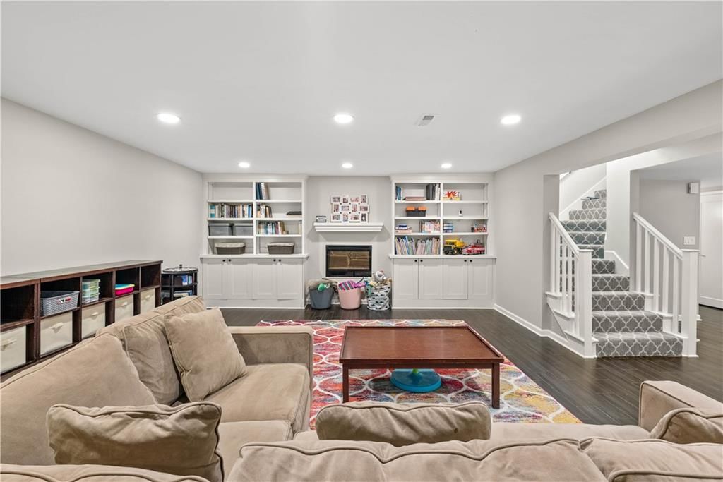 10025 Mackey Circle — photo 33