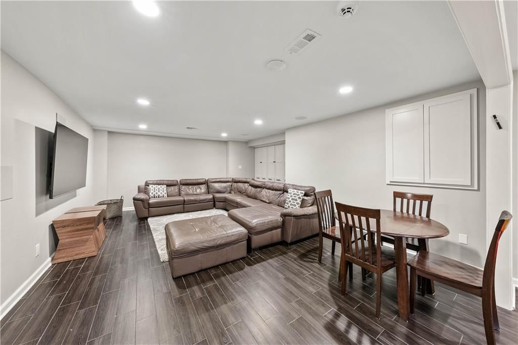 10025 Mackey Circle — photo 35
