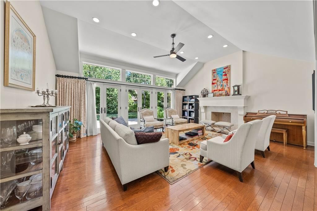 10025 Mackey Circle — photo 5