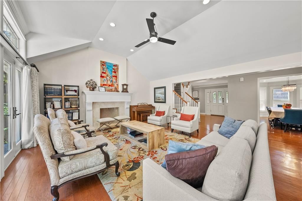 10025 Mackey Circle — photo 6