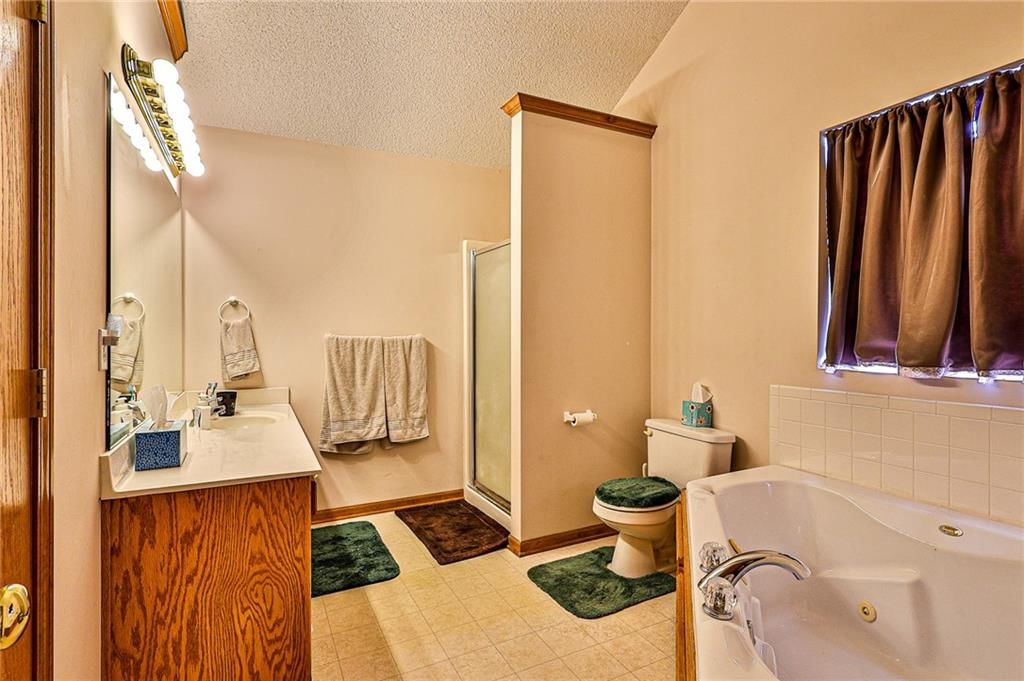 718 Brome Drive — photo 15