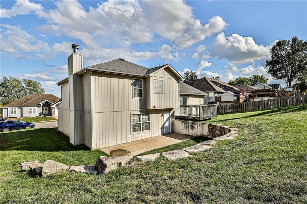 718 Brome Drive — photo 27