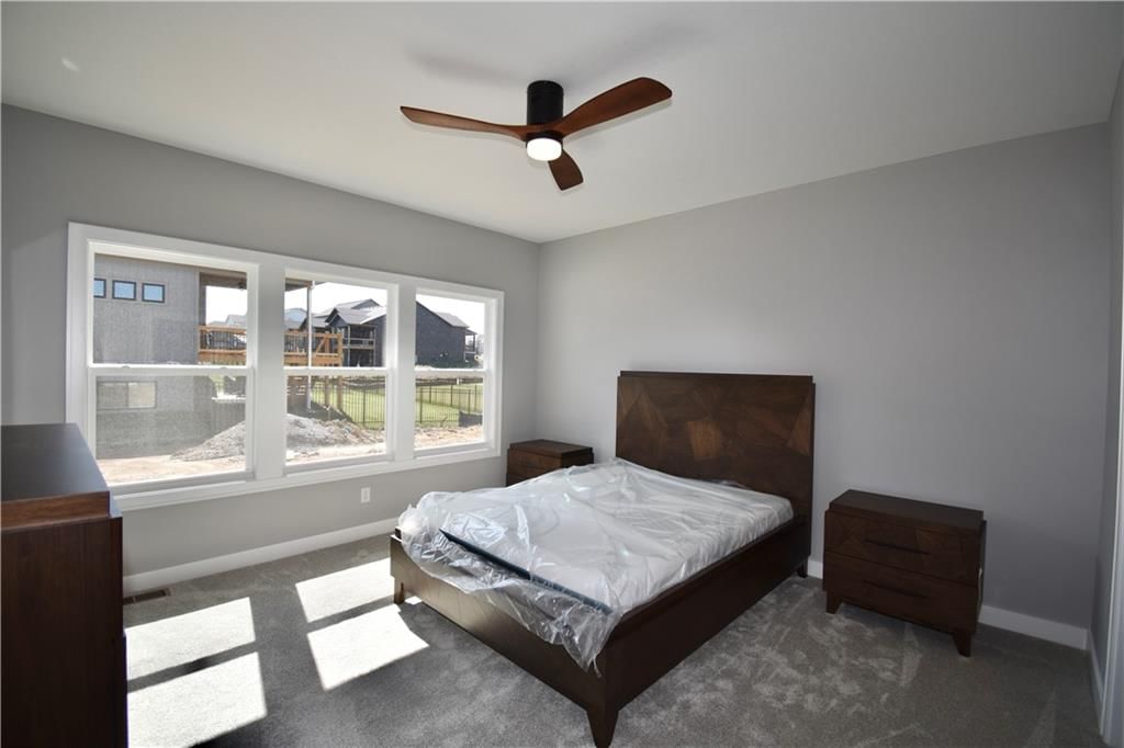 7624 N Tullis Avenue — photo 24