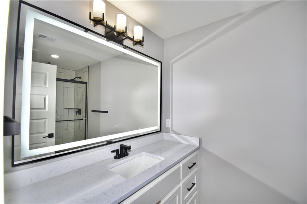 7624 N Tullis Avenue — photo 29