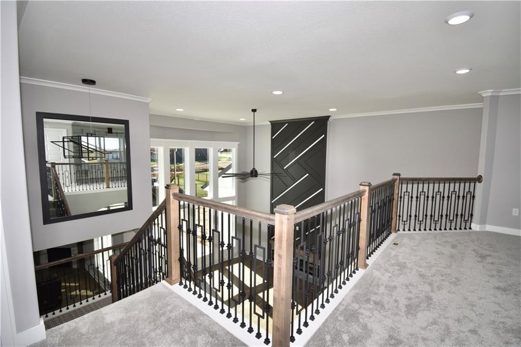 7624 N Tullis Avenue — photo 31