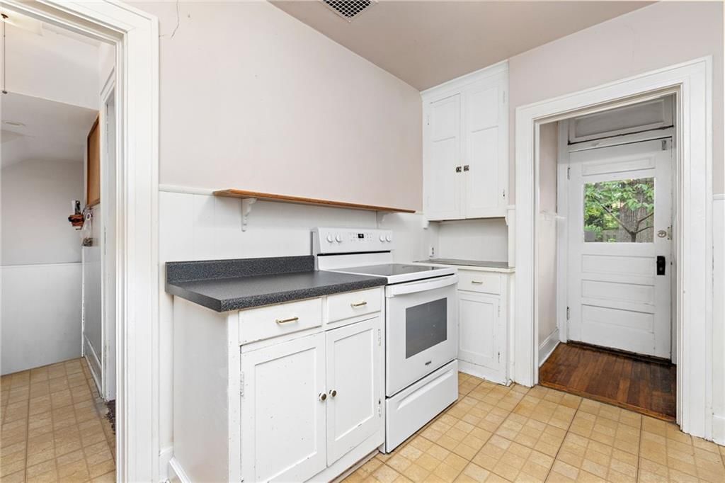 6106 Oak Street — photo 15