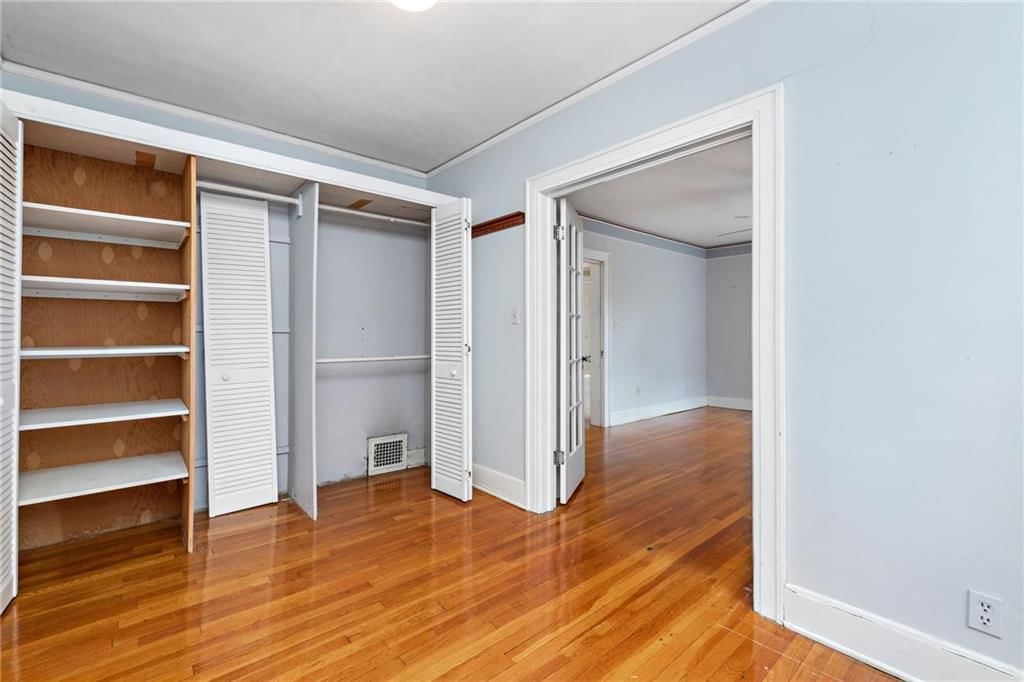 6106 Oak Street — photo 23