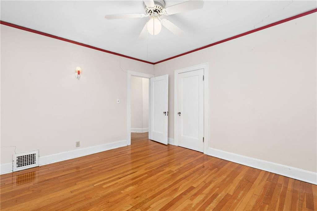 6106 Oak Street — photo 26