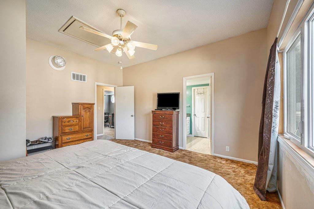 401 Liberty Street — photo 13