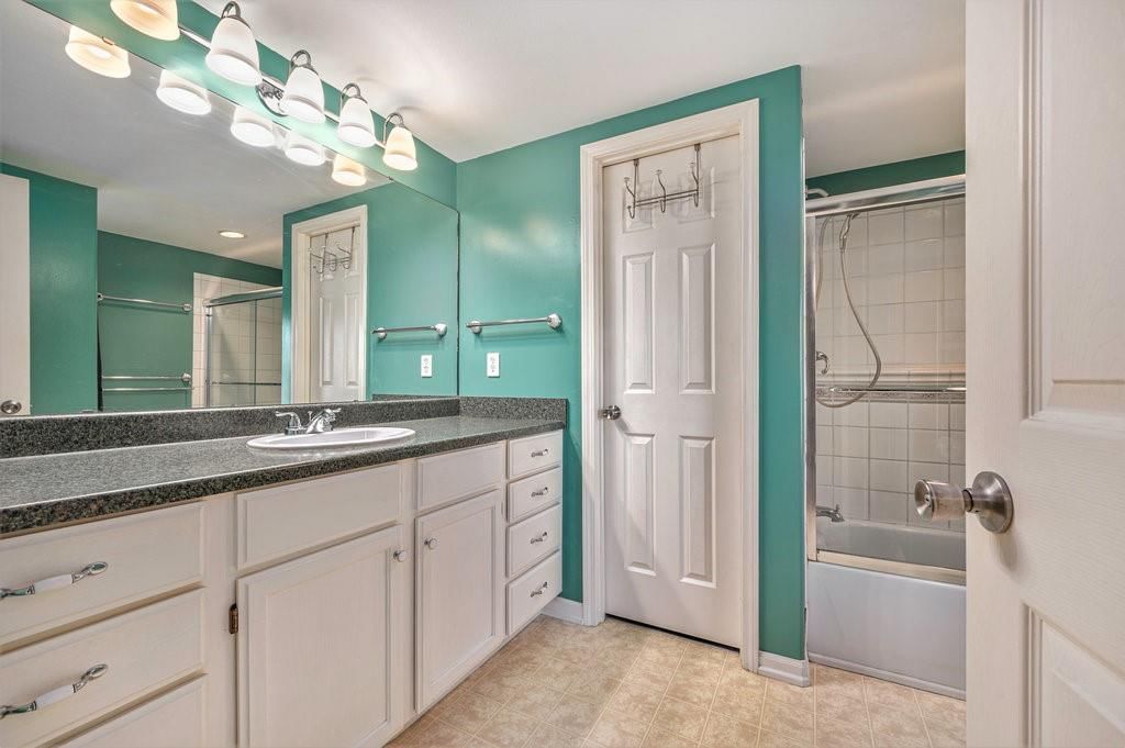 401 Liberty Street — photo 14