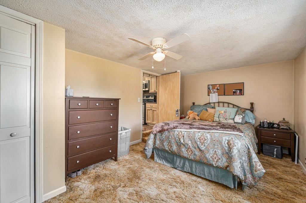 401 Liberty Street — photo 16