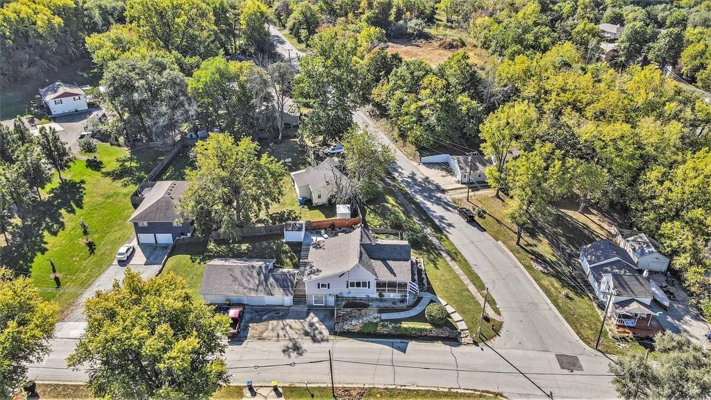 401 Liberty Street — photo 25