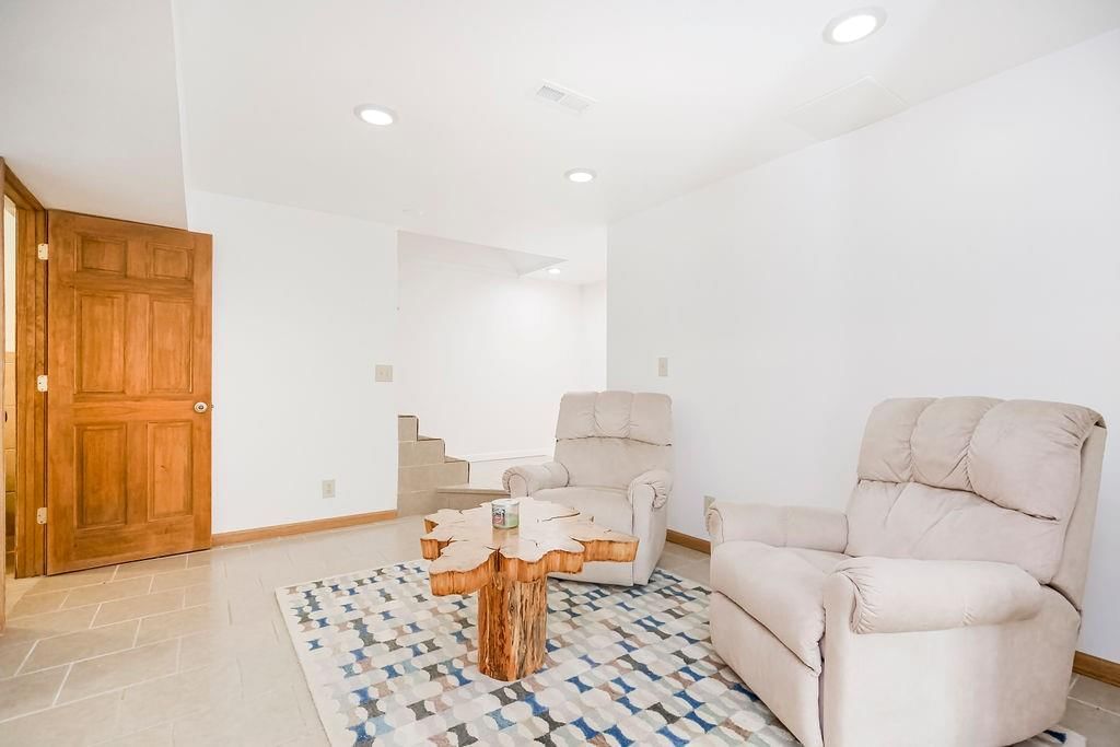 27011 W 226th Street — photo 38