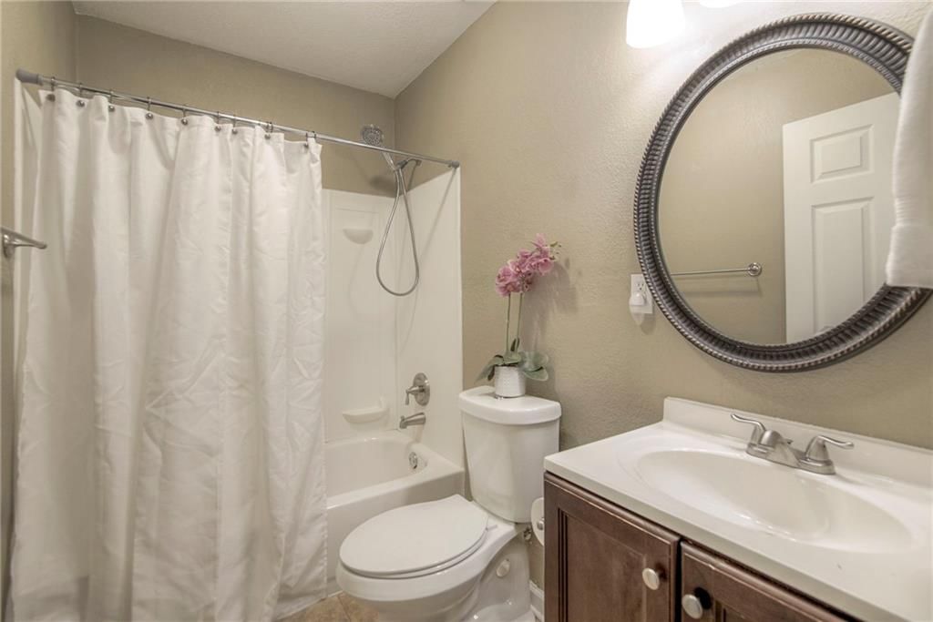 2413 NE Vivion Road — photo 15