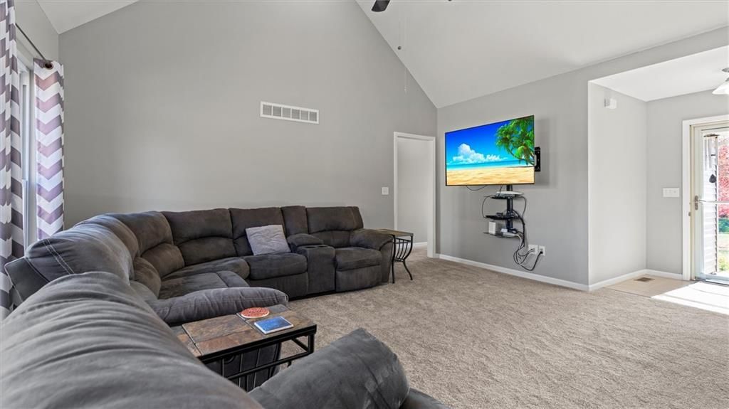 9999 Coyote Lane — photo 8