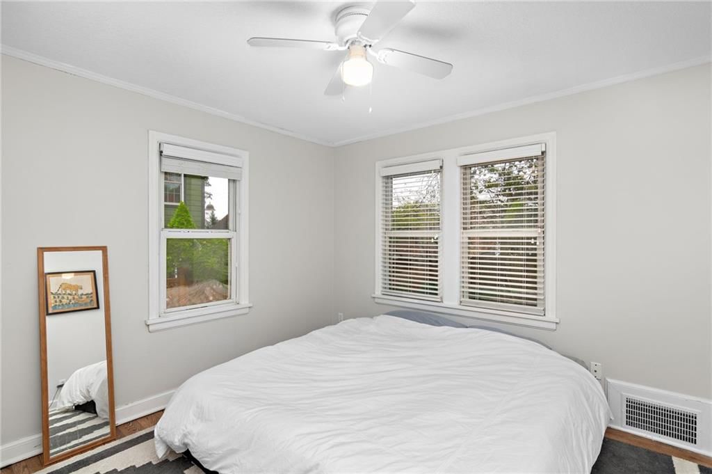 2711 W 51st Terrace — photo 14