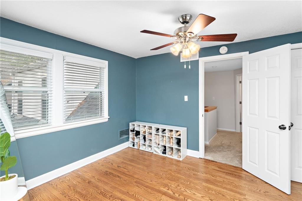 2711 W 51st Terrace — photo 18