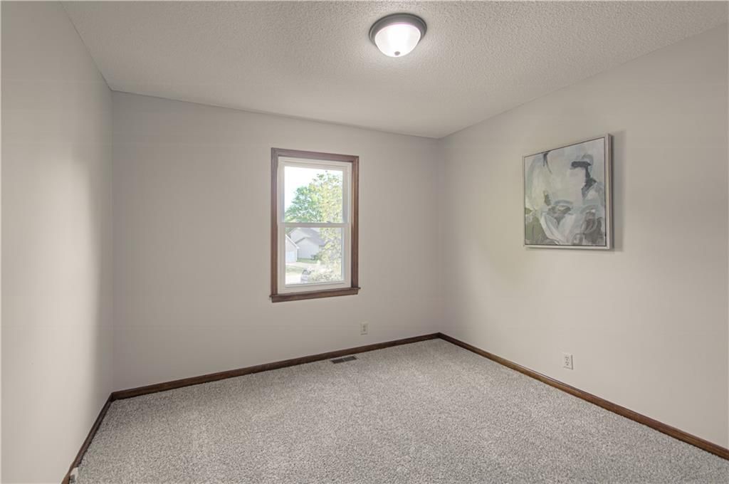 15705 W 126th Terrace — photo 19