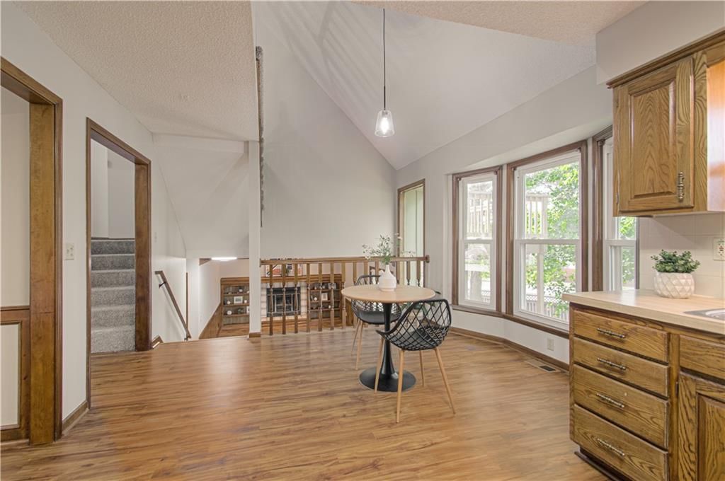 15705 W 126th Terrace — photo 9