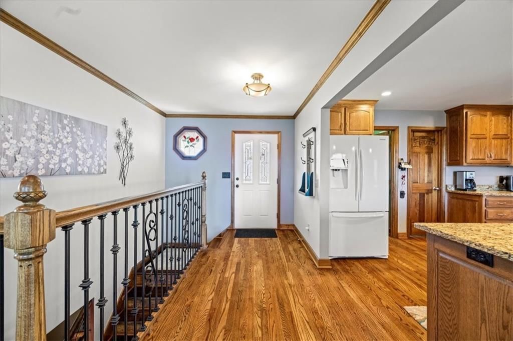 1711 Paddock Drive — photo 12