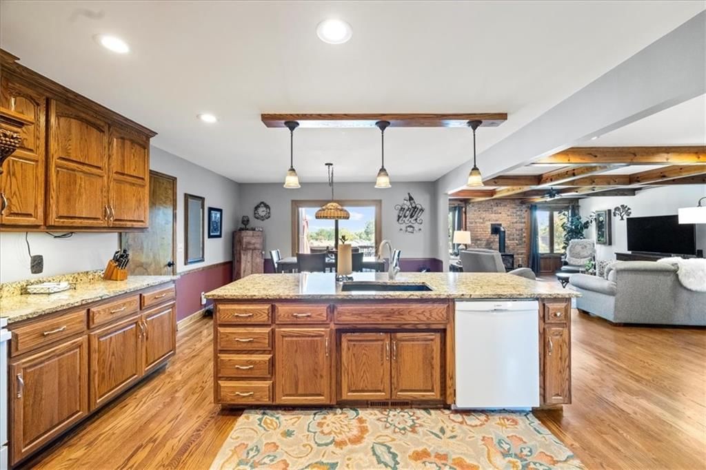 1711 Paddock Drive — photo 14
