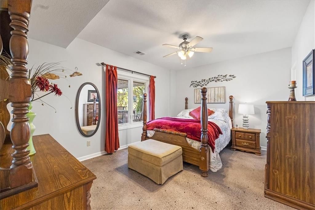 1711 Paddock Drive — photo 43