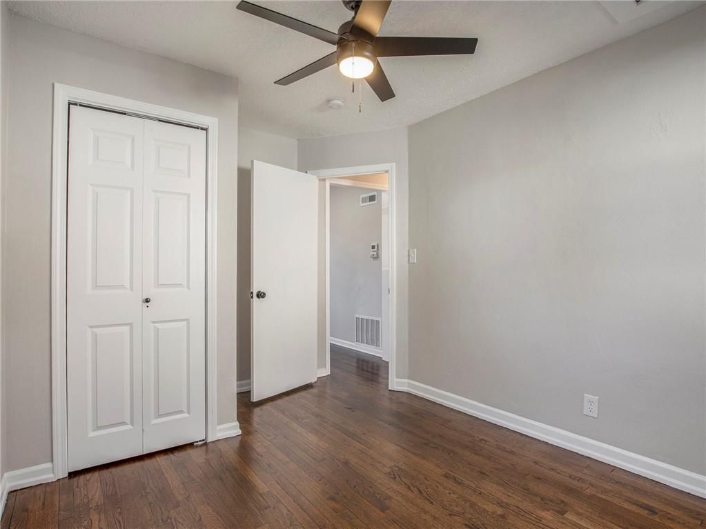 339 E Nettleton Avenue — photo 12