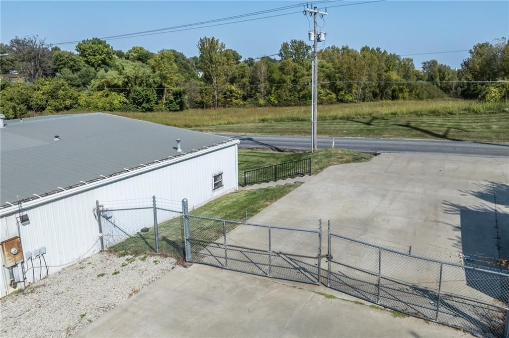 3314 S Leonard Road — photo 33