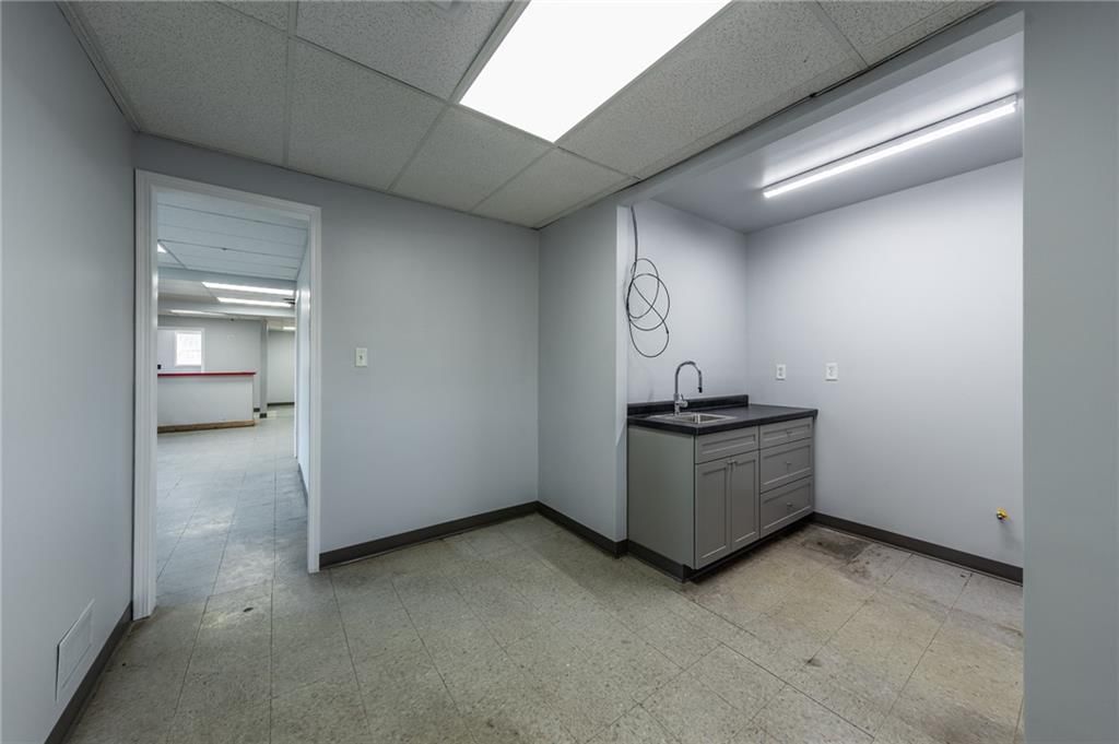 3314 S Leonard Road — photo 46