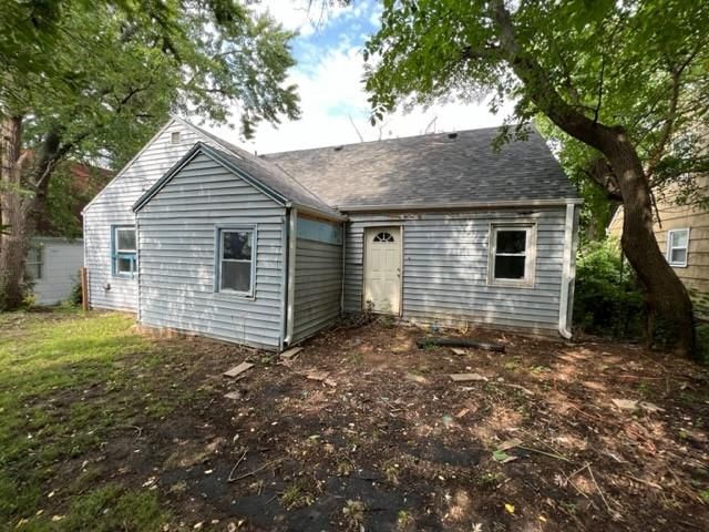 6237 S Benton Avenue — photo 12