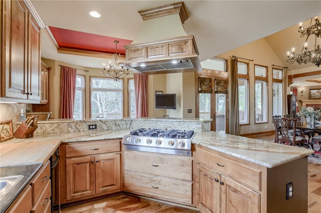 743 N Alder Street — photo 11