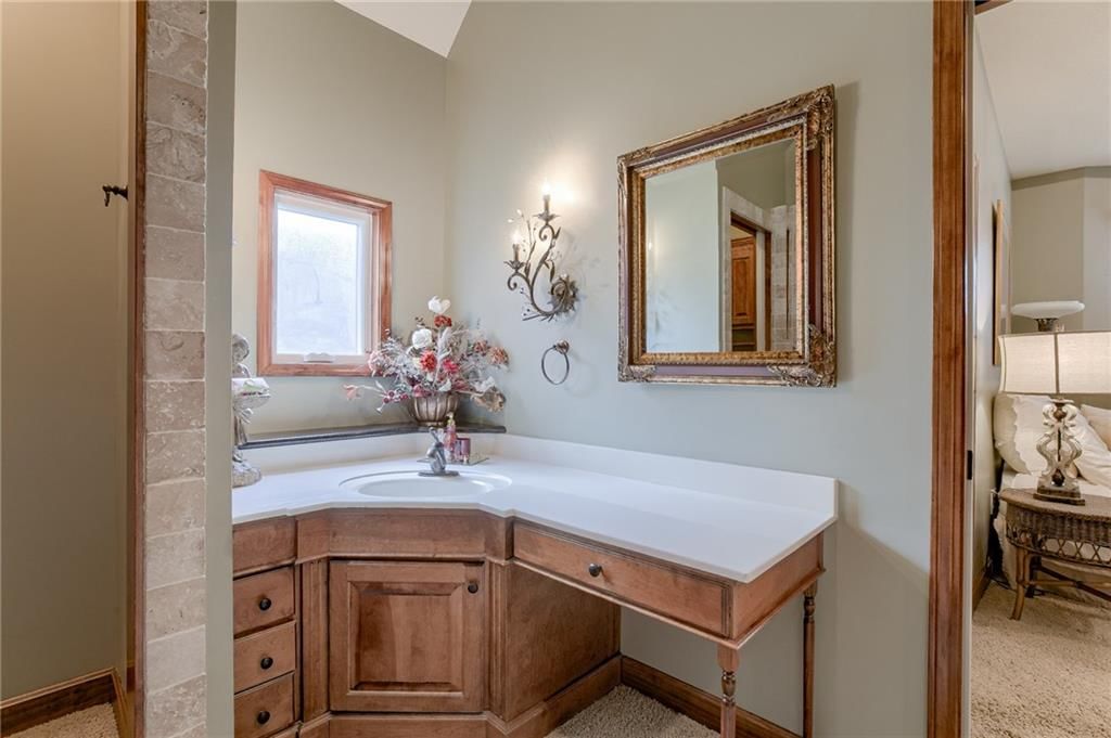 743 N Alder Street — photo 19