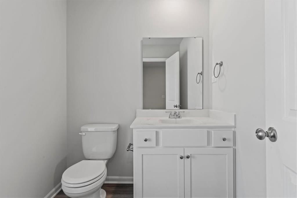 716 Connor Street — photo 12