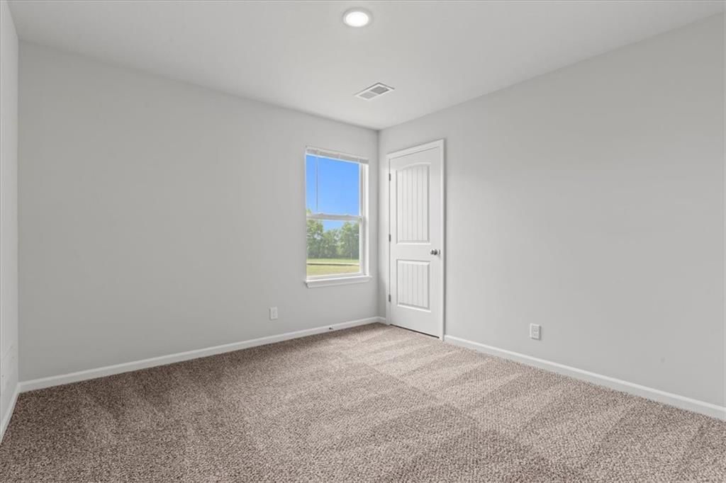 716 Connor Street — photo 16