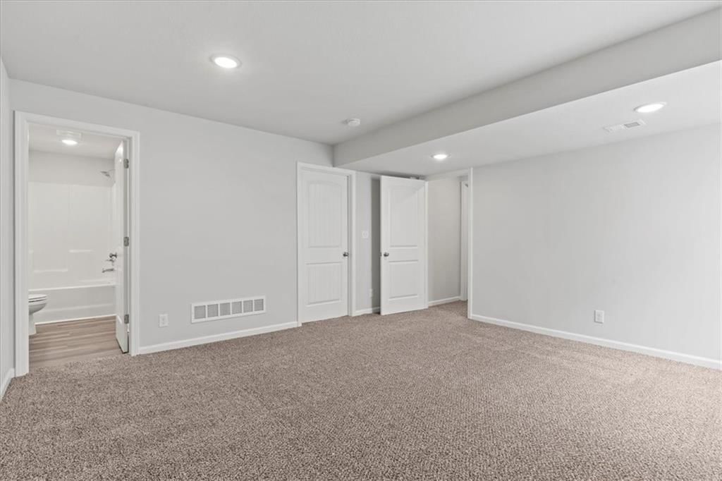 716 Connor Street — photo 23