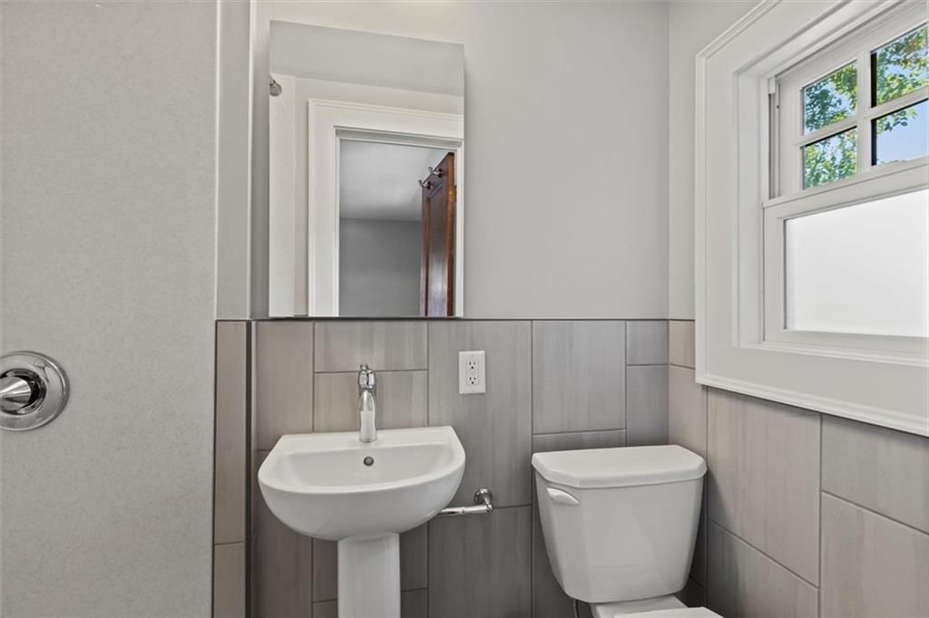 6010 Rockhill N/A — photo 21