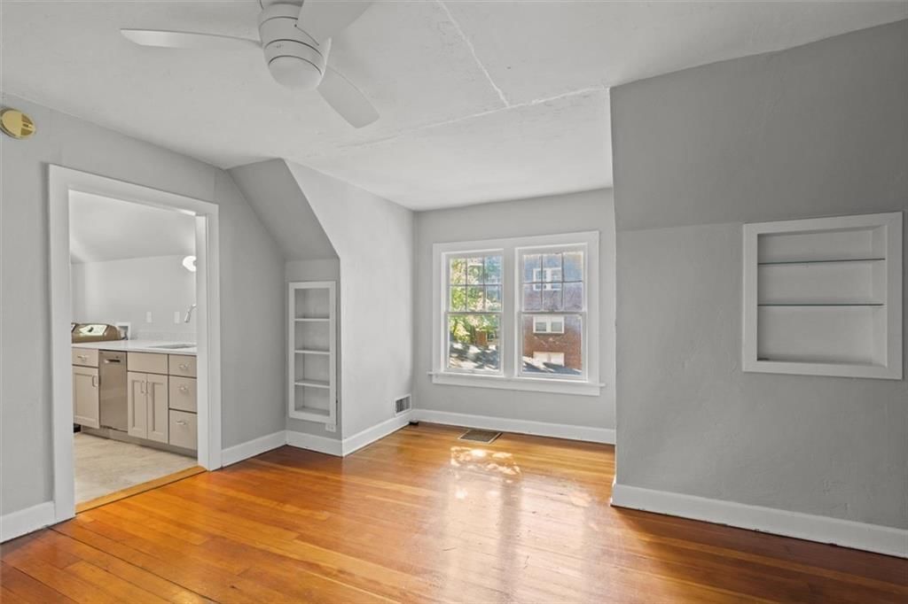 6010 Rockhill N/A — photo 24