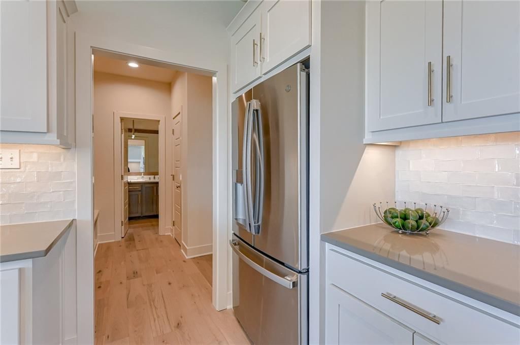 2508 W 180th Street — photo 16