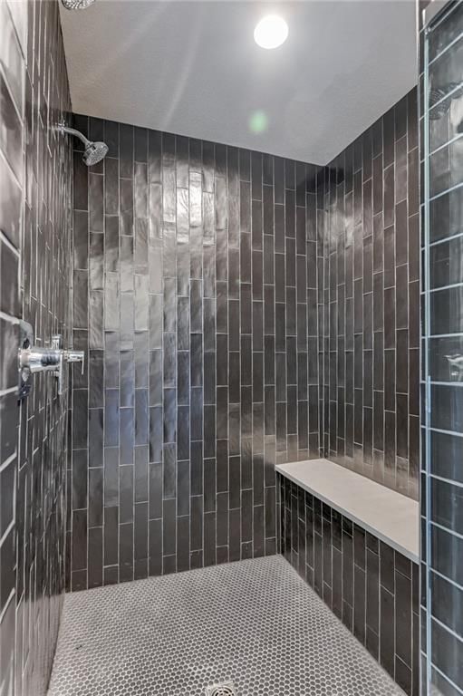 2508 W 180th Street — photo 33