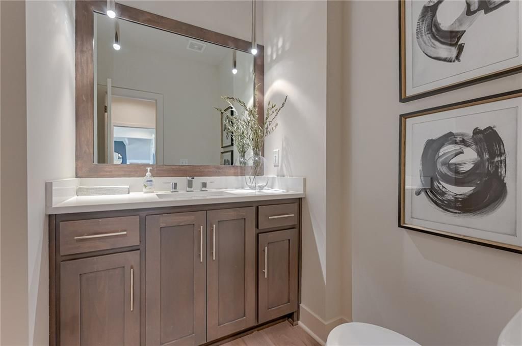 2508 W 180th Street — photo 44