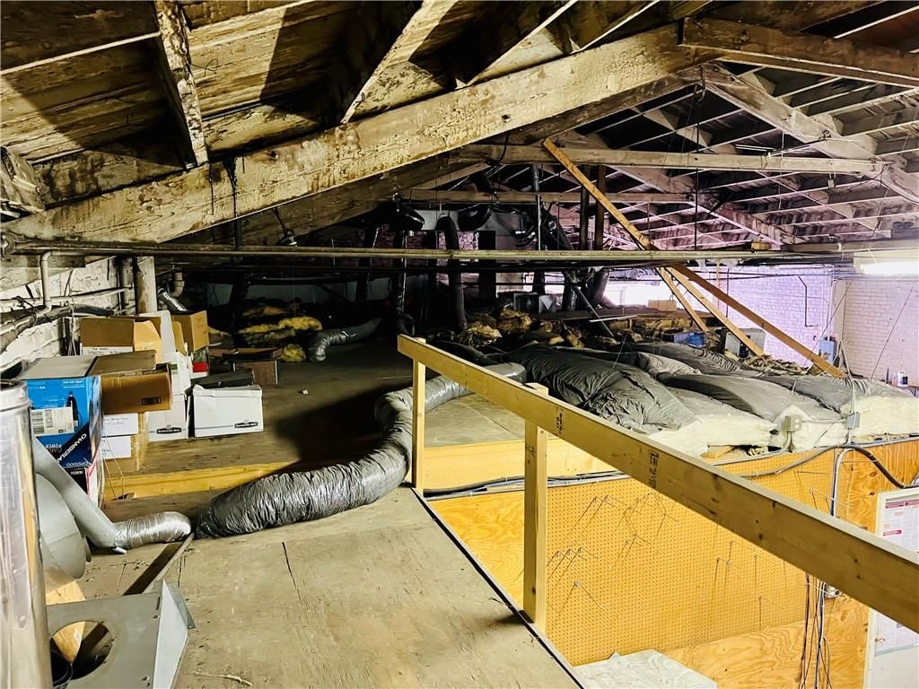 1828 Frederick Avenue — photo 18