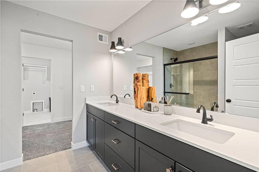 306 Woodview Drive — photo 16
