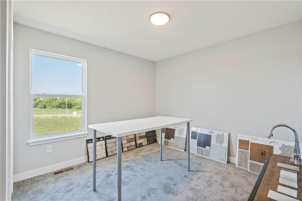 306 Woodview Drive — photo 19