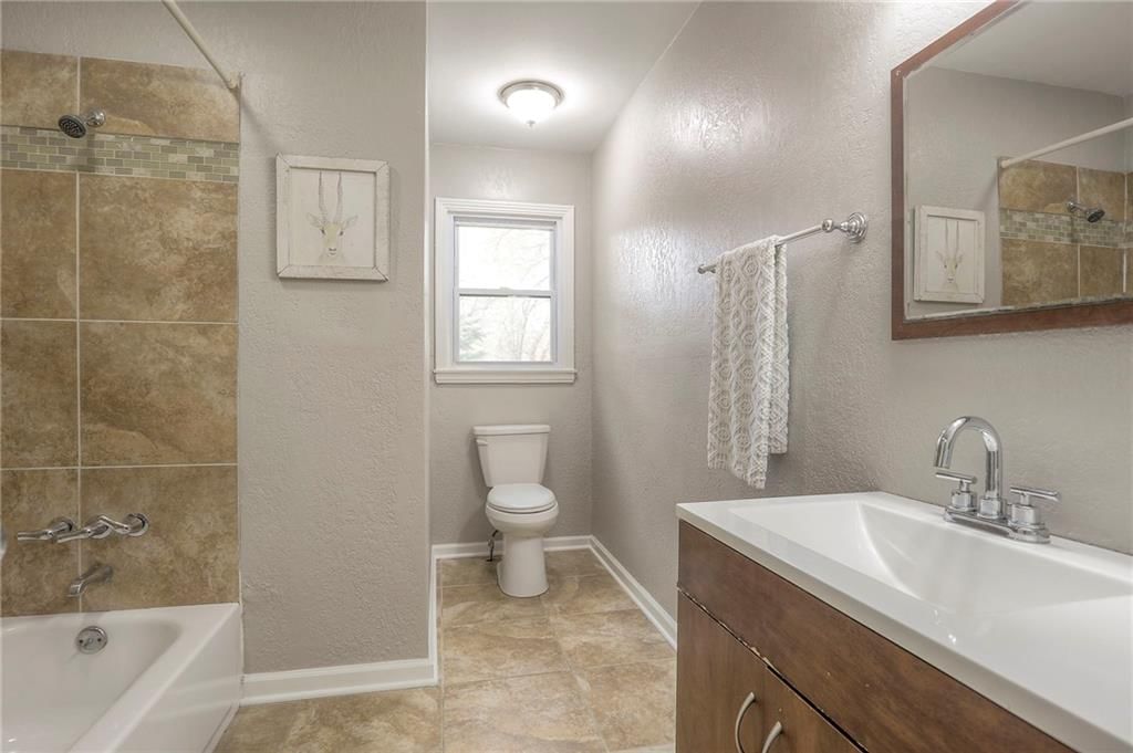 7902 Arlington Avenue — photo 21