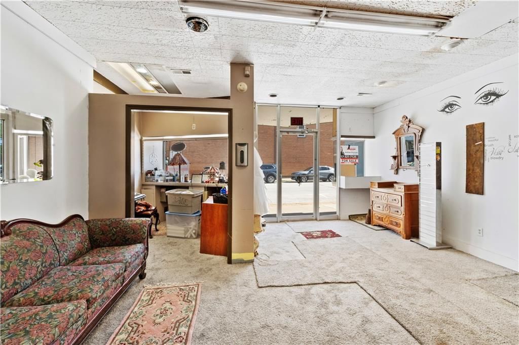205 W Cherry Street — photo 6
