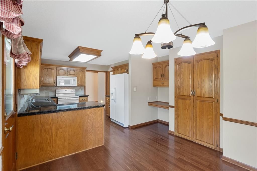 2501 S Seminole Drive — photo 17