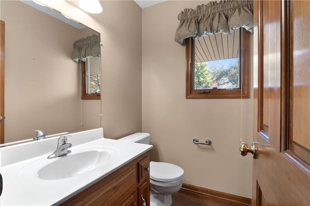 2501 S Seminole Drive — photo 18