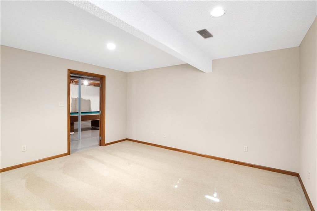 2501 S Seminole Drive — photo 27
