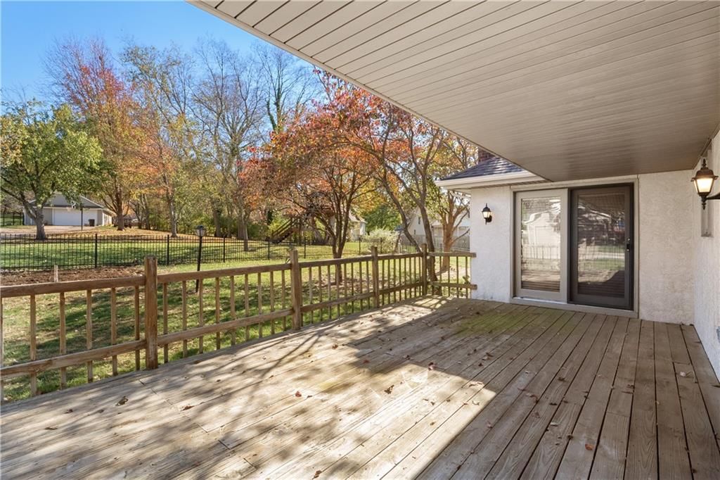 2501 S Seminole Drive — photo 34
