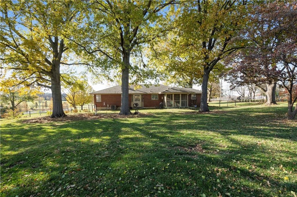 205 N La Frenz Road — photo 29